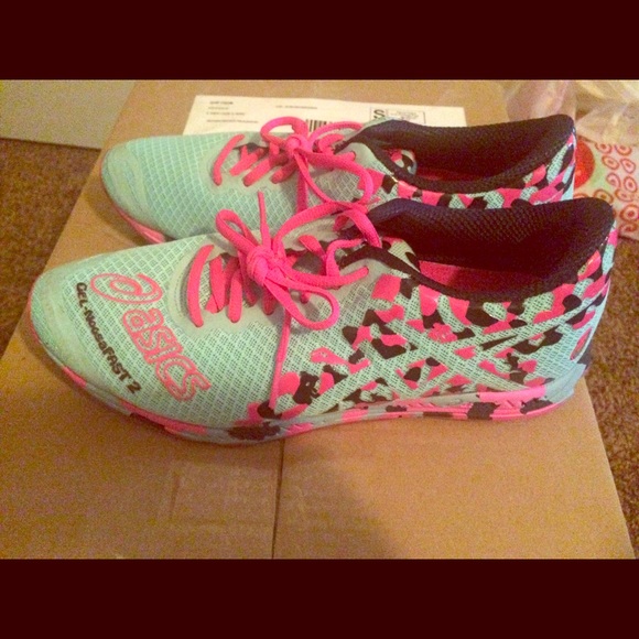 Asics authentic
