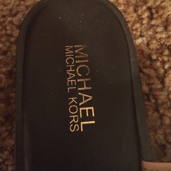 Flip flops !! - Picture 3 of 3