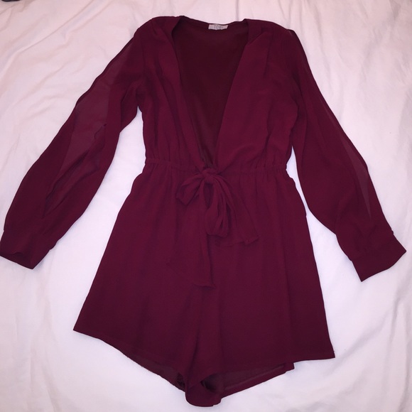 Tobi Garnet Low Cut Romper with Bow