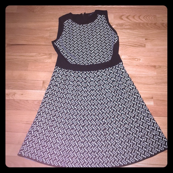 White House Black Market Dress Sz LG FINAL PRICE