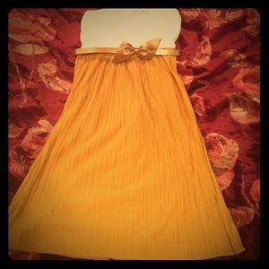 Strapless yellow and white dress