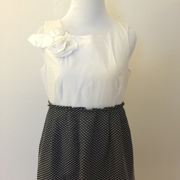 Max and Cleo Empire Cut Dress - Picture 2 of 4