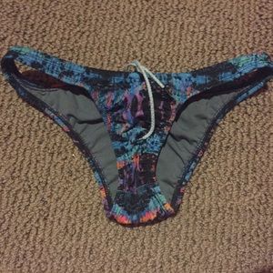 🐬CHEAP JOLYN BOTTOMS🐬