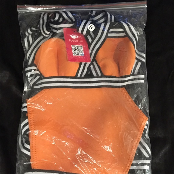 🔥1 Small Available! - Picture 4 of 4