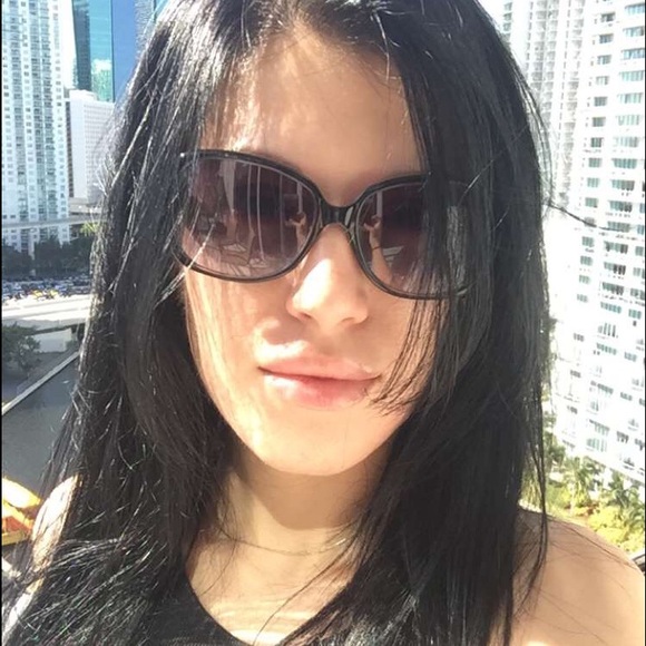 Meet your Posher, Olga