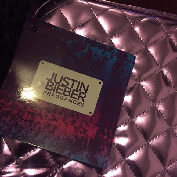 Justin bieber laptop case - Picture 2 of 4