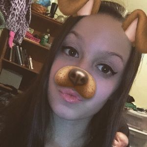 Meet your Posher, Cortnie