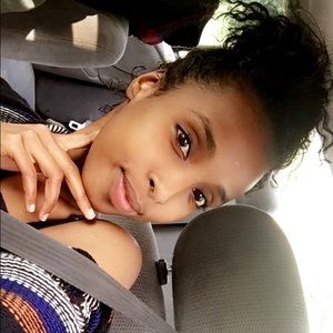 Meet your Posher, Sahro