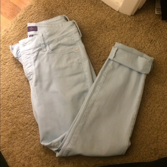 Baby blue nydj cropped jeans