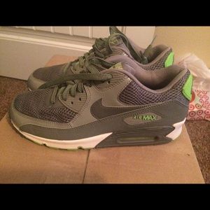 Nike Air Max Authentic size W 9
