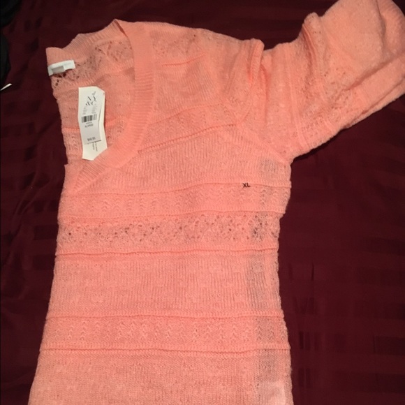 New York & Company Sweaters - New York & Company beautiful coral sweater
