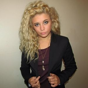 Meet your Posher, Corie