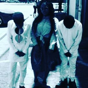 Meet your Posher, Emmanuel