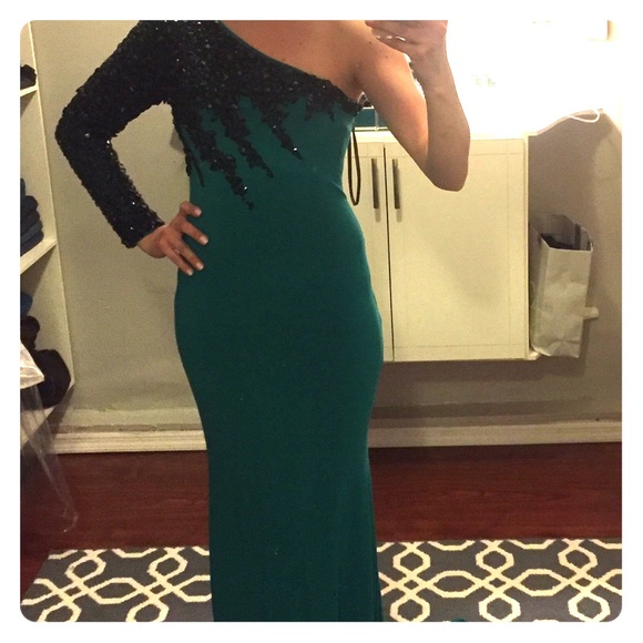 prom dress - Picture 1 of 3