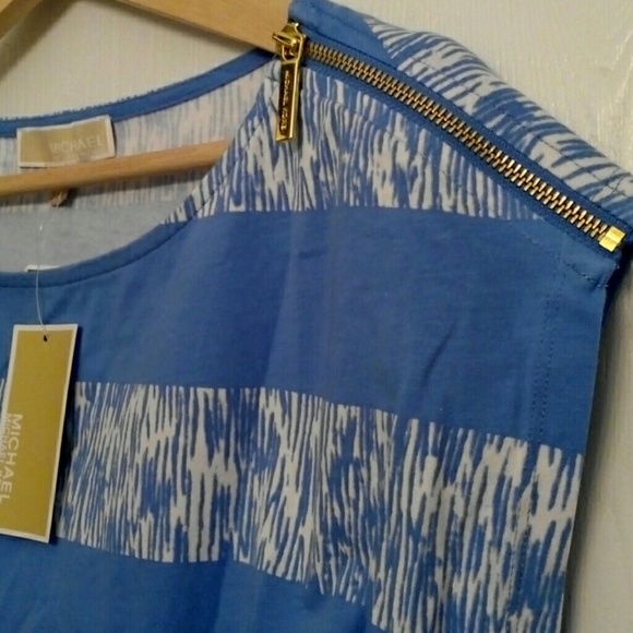 Michael Kors! Top Large or small NWT - Picture 2 of 4