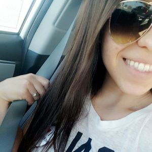 Meet your Posher, Adriana