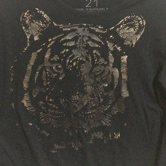 Longsleeve shirt - Picture 2 of 3