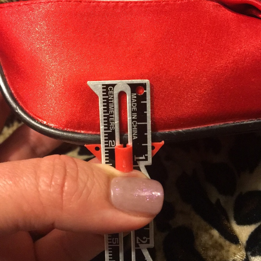 🚫SOLD🚫Gorgeous t-strap heels - Picture 5 of 6