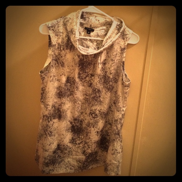 Ann Taylor Shell Top - Picture 1 of 1