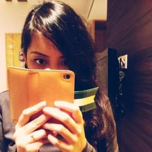 Meet your Posher, Anne