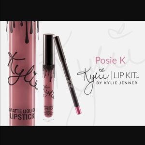 ❣One Left❣Kylie Lip Kit Posie K