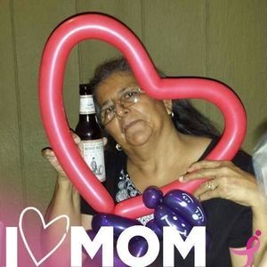 Meet your Posher, Yvette