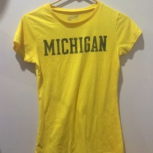 Worn once University of Michigan shirt size small