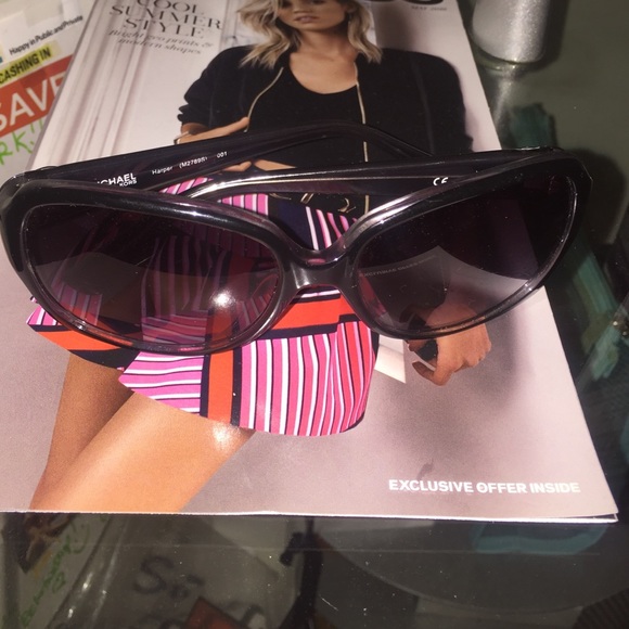 Sunglasses main image 2