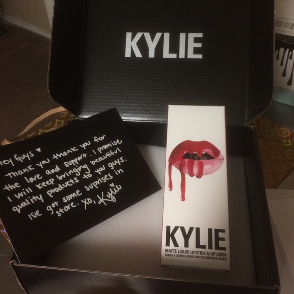 Kylie Jenner lip kit