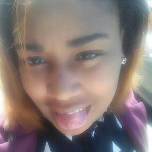 Meet your Posher, Briana