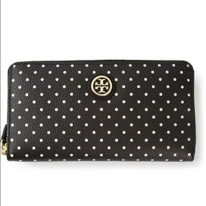 Black Kerrington Zip Tory Burch Wallet