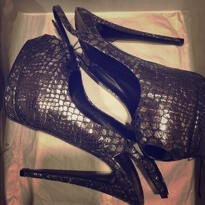 Guiseppe Zanotti Platform heels