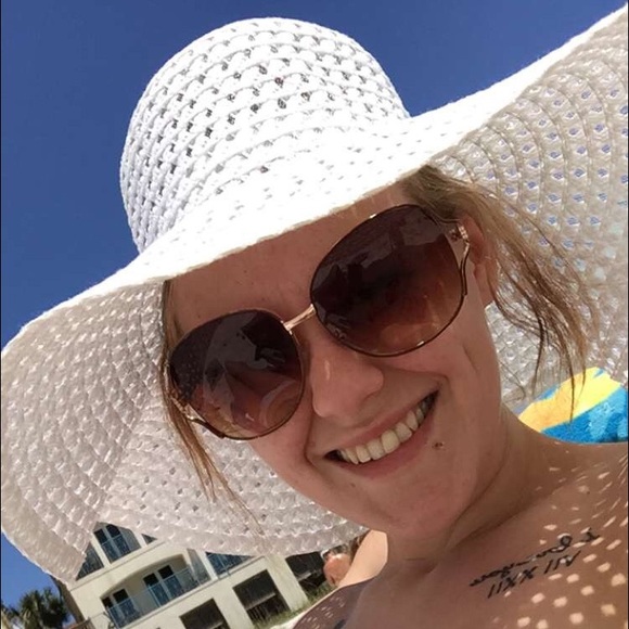 Meet your Posher, Alyse