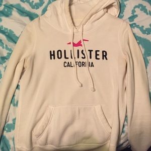 White Hollister sweatshirt