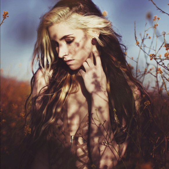 Meet your posher, Heather! - Picture 2 of 4