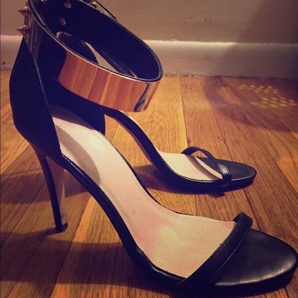 ✨Asos Black and Gold Metal Strap Heels✨