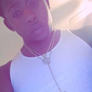 Meet your Posher, Desi