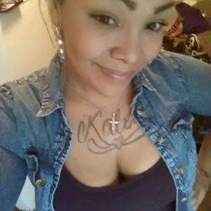 Meet your Posher, Carlotta