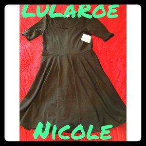 BNWT LuLaRoe Nicole dress, 2XL