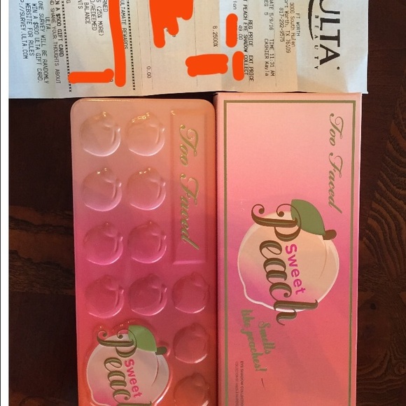 ***SOLD ON MERC*** Too faced sweet peach palette - Picture 2 of 3