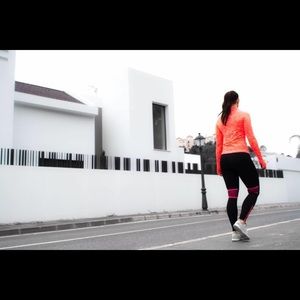 Meet your Posher, Cinthya