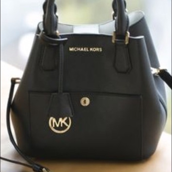 Black Michael Kors Greenwich hobo bag - Picture 2 of 3