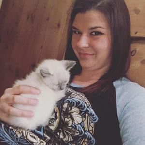 Meet your Posher, Danielle