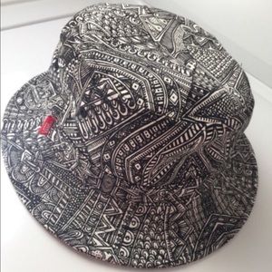 Vans Bucket Hat