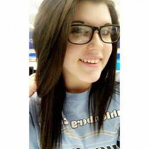 Meet your Posher, Brianna