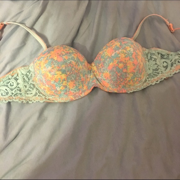 Xoxo 34C bra NWOT