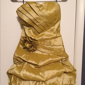 Forever 21 Gold Yellow Dress