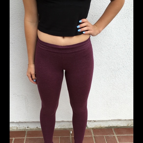 maroon leggings