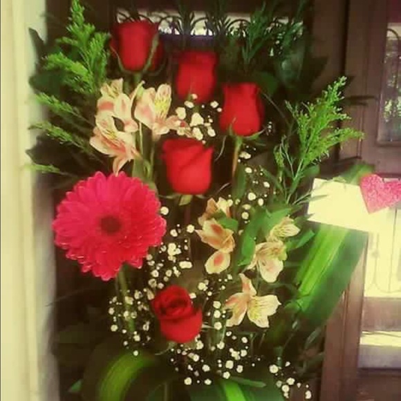 Meet your Posher, Miriam - Picture 1 of 1