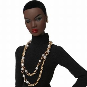 Meet your Posher, Ayanna